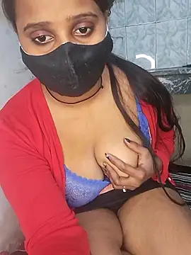 Snapshot of Minu_love chatting on 02-05-26, 06:23 Minu love online show from 02-05-26, 06:23