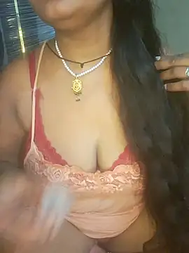 Snapshot of Minu_love chatting on 06-18-26, 03:40 Minu love online show from 06-18-26, 03:40