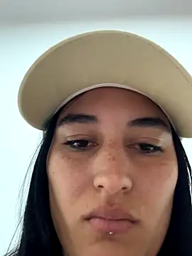 Snapshot of Scarlett_12 chatting on 09-17-25, 11:56 Scarlett 12 online show from 09-17-25, 11:56