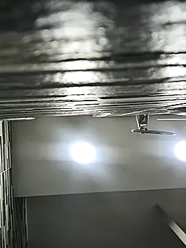 Snapshot of -mrpaul chatting on 10-27-25, 11:20 -mrpaul online show from 10-27-25, 11:20