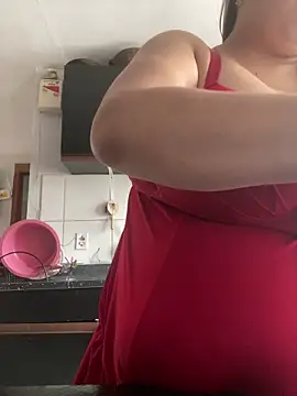 Snapshot of bruna438 chatting on 02-07-26, 02:21 bruna438 online show from 02-07-26, 02:21