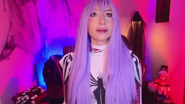 AnnaKimm online show from 10-19-25, 11:38