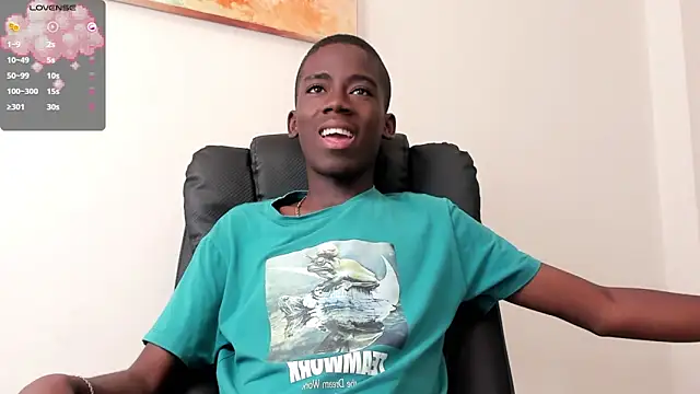 Snapshot of Alan_blacke chatting on 11-25-25, 12:38 Alan blacke online show from 11-25-25, 12:38