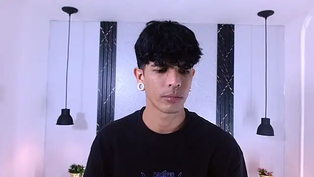 Snapshot of Franvill_Trato chatting on 10-23-25, 07:01 Franvill Trato online show from 10-23-25, 07:01