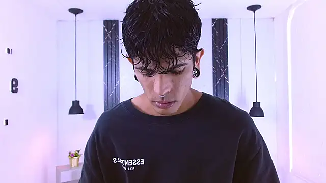 Franvill Trato online show from 03-04-26, 07:42