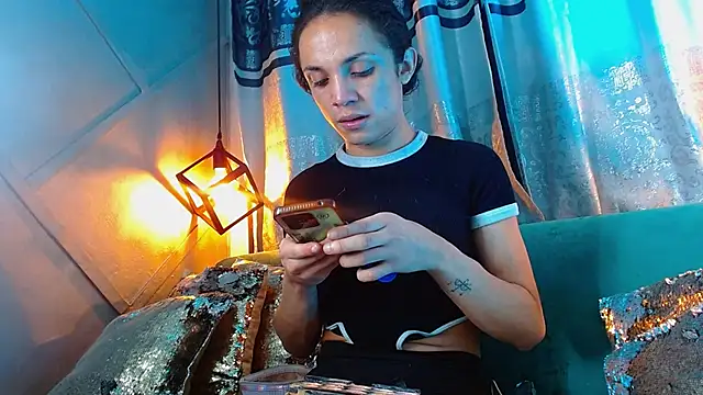 Cristal Gem1 online show from 02-21-26, 02:01