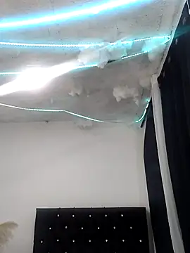 Snapshot of salo-rousee chatting on 09-11-25, 11:32 salo-rousee online show from 09-11-25, 11:32