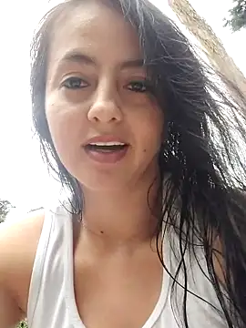 Snapshot of salo-rousee chatting on 09-15-25, 06:52 salo-rousee online show from 09-15-25, 06:52