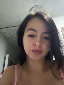 Snapshot of salo-rousee chatting on 11-30-25, 04:55 salo-rousee online show from 11-30-25, 04:55