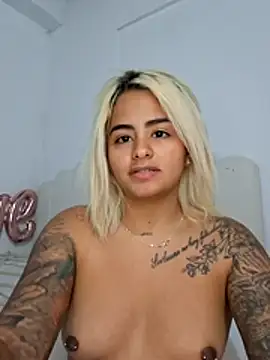 Eva  Cutte online show from 01-14-26, 03:34