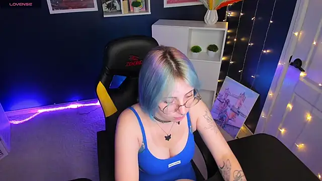 Snapshot of Penny_Stanley chatting on 09-16-25, 03:07 Penny Stanley online show from 09-16-25, 03:07