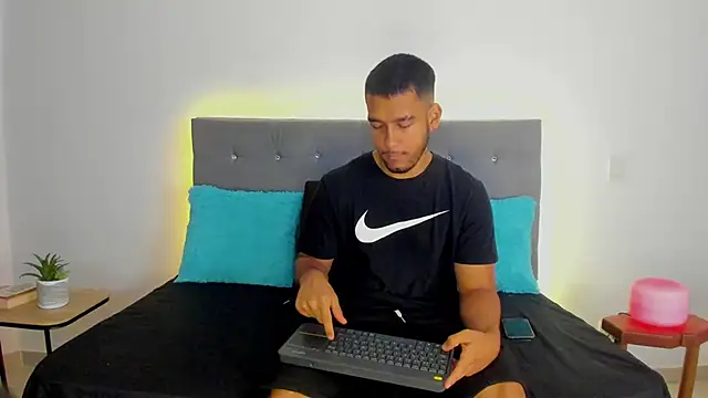  online show from 11-05-25, 11:21