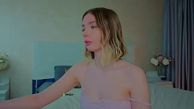  sophielov online show from 05-29-26, 10:52