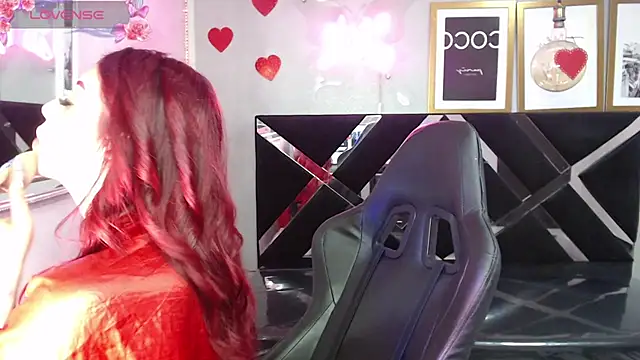 Red Bunny v online show from 04-18-26, 01:26