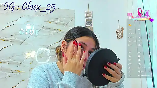 Snapshot of cloex_ chatting on 09-29-25, 10:03 cloex online show from 09-29-25, 10:03