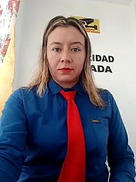 Hannah-colx online show from 11-22-25, 03:55