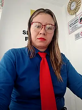 Hannah-colx online show from 11-26-25, 02:07