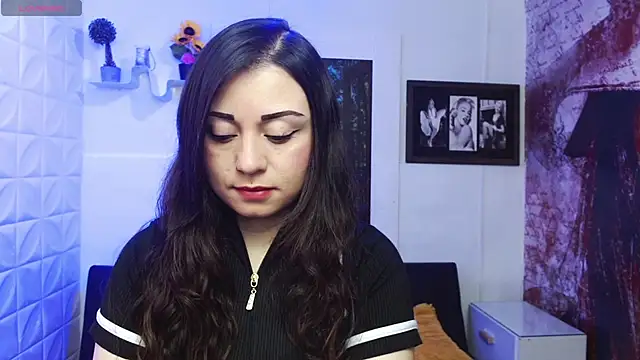 Eva Roussell online show from 10-07-25, 02:25