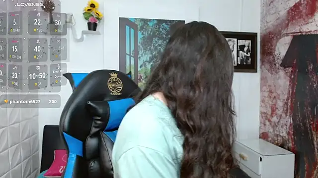 Eva Roussell online show from 10-10-25, 02:38