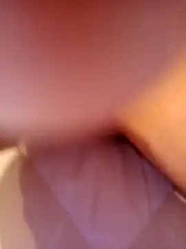 Snapshot of StreamX chatting on 10-03-25, 12:51 StreamX online show from 10-03-25, 12:51