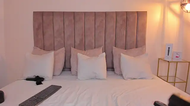 amber colliiins online show from 02-13-26, 05:31