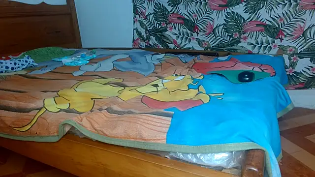 smallkarlakarla online show from 04-10-26, 12:49