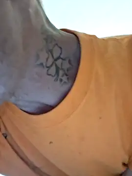 jizzyglizzy92 online show from 07-20-26, 02:37