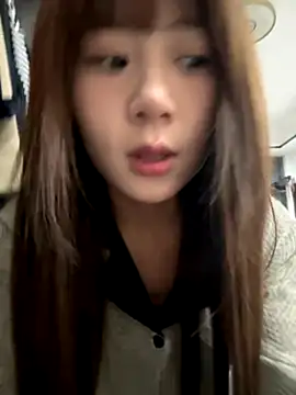 Xiaokui-04 online show from 10-27-25, 01:04