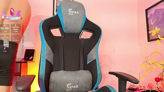 Michael Lopez 1 online show from 04-11-26, 11:36