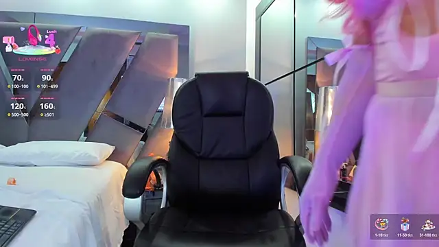 Snapshot of Abril_monroe_ chatting on 11-01-25, 04:47 Abril monroe online show from 11-01-25, 04:47