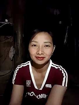 Snapshot of _Nabe69_ chatting on 10-05-25, 02:37 Nabe69 online show from 10-05-25, 02:37