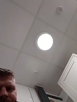 Snapshot of phil4fun4 chatting on 03-19-26, 12:42 phil4fun4 online show from 03-19-26, 12:42