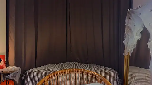 MaryroseRoeder online show from 11-02-25, 02:47