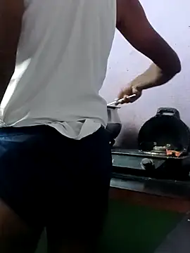 Snapshot of sagar_067 chatting on 11-15-25, 12:08 sagar 067 online show from 11-15-25, 12:08