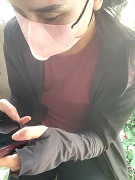 Tieuvi 18 online show from 10-19-25, 02:12