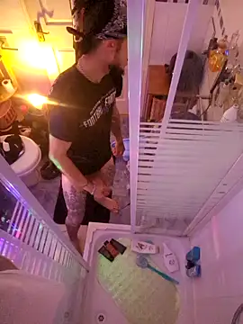 Snapshot of MODEST11_MMiILOO_AMARO chatting on 10-12-25, 02:54 MODEST11 MMiILOO AMARO online show from 10-12-25, 02:54