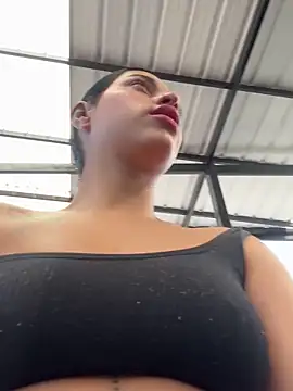 AlannaEvons online show from 10-09-25, 03:32