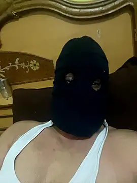 Snapshot of LOVE4GIRL chatting on 01-07-26, 04:20 LOVE4GIRL online show from 01-07-26, 04:20