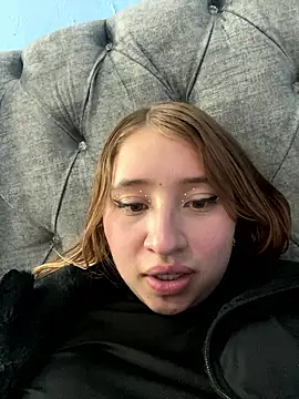 mia skys online show from 01-17-26, 02:49