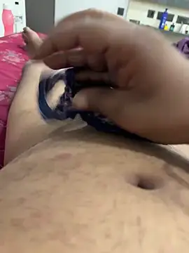 Siddharth25368 online show from 11-06-25, 07:59