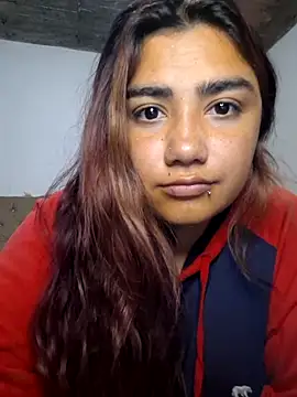 Lucyheart  online show from 03-05-26, 05:42