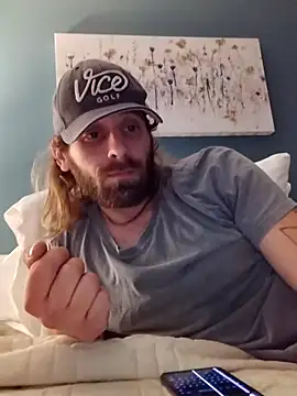 Snapshot of Brabbit3211 chatting on 09-15-25, 11:27 Brabbit3211 online show from 09-15-25, 11:27