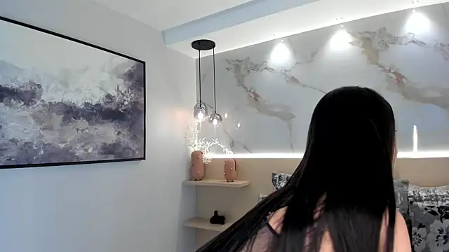 SolAvelar online show from 06-17-26, 11:49