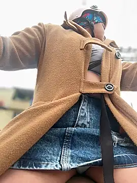 -Mia1 online show from 03-05-26, 02:35