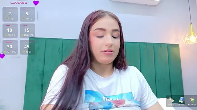 Ashley Evans22 online show from 05-19-26, 11:00