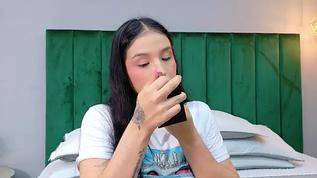 Ashley Evans22 online show from 07-09-26, 12:26