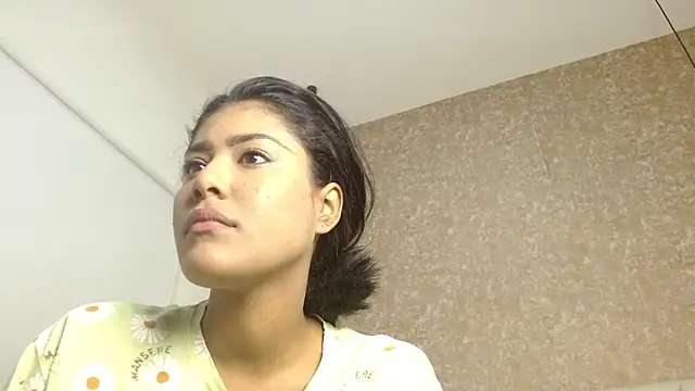 Snapshot of babilett chatting on 10-17-25, 11:57 babilett online show from 10-17-25, 11:57