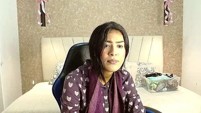 Snapshot of babilett chatting on 10-25-25, 11:29 babilett online show from 10-25-25, 11:29