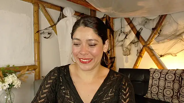 Snapshot of sofiia_diaz0805 chatting on 10-29-25, 11:39 sofiia diaz0805 online show from 10-29-25, 11:39