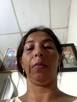 Snapshot of maleja23 chatting on 10-27-25, 12:36 maleja23 online show from 10-27-25, 12:36